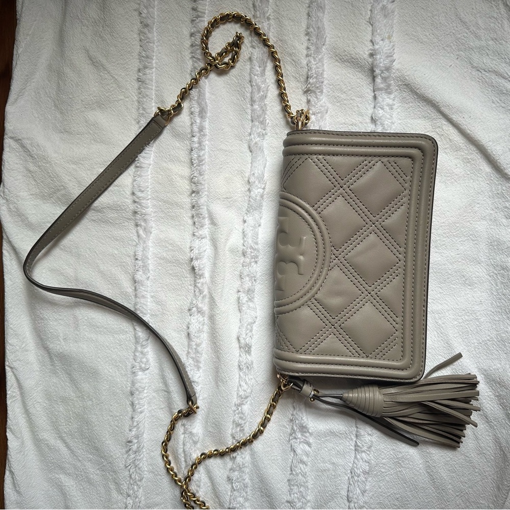 Tory Burch soft Fleming chain on wallet